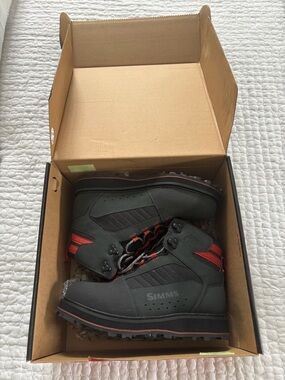 NWB Simms Carbon Grey Tributary Wading Boot Women’s Size 11